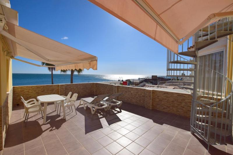 Apartament Carihuela 1ª Linea De Playa Torremolinos Zewnętrze zdjęcie